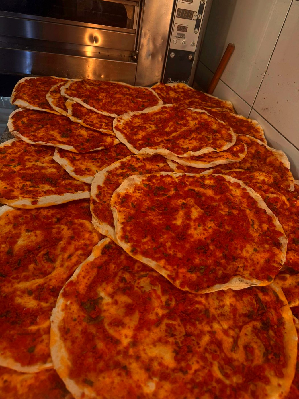 Frisches Lahmacun
